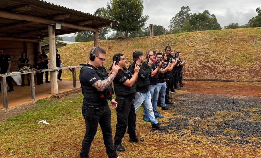 ESPC-PR realiza Curso de Operador Beretta APX