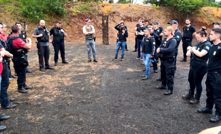 ESPC-PR realiza Curso de Operador Beretta APX